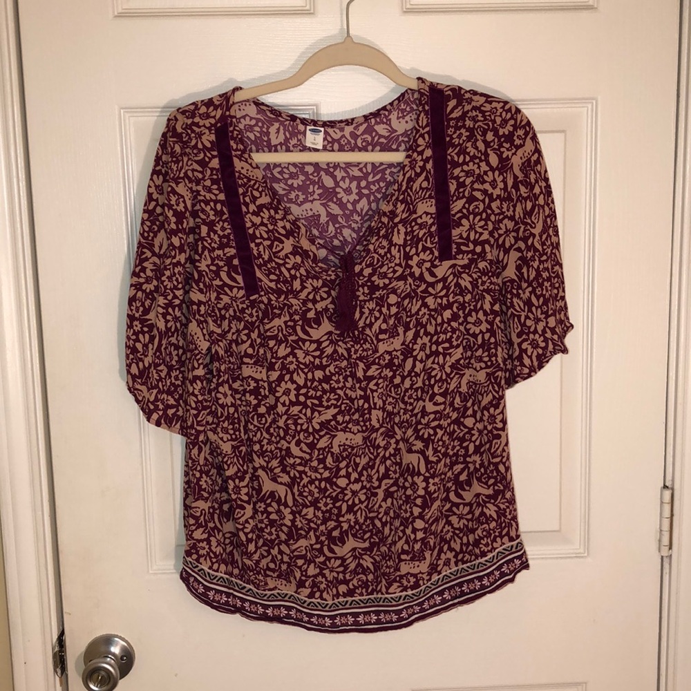 Cute floral blouse✨